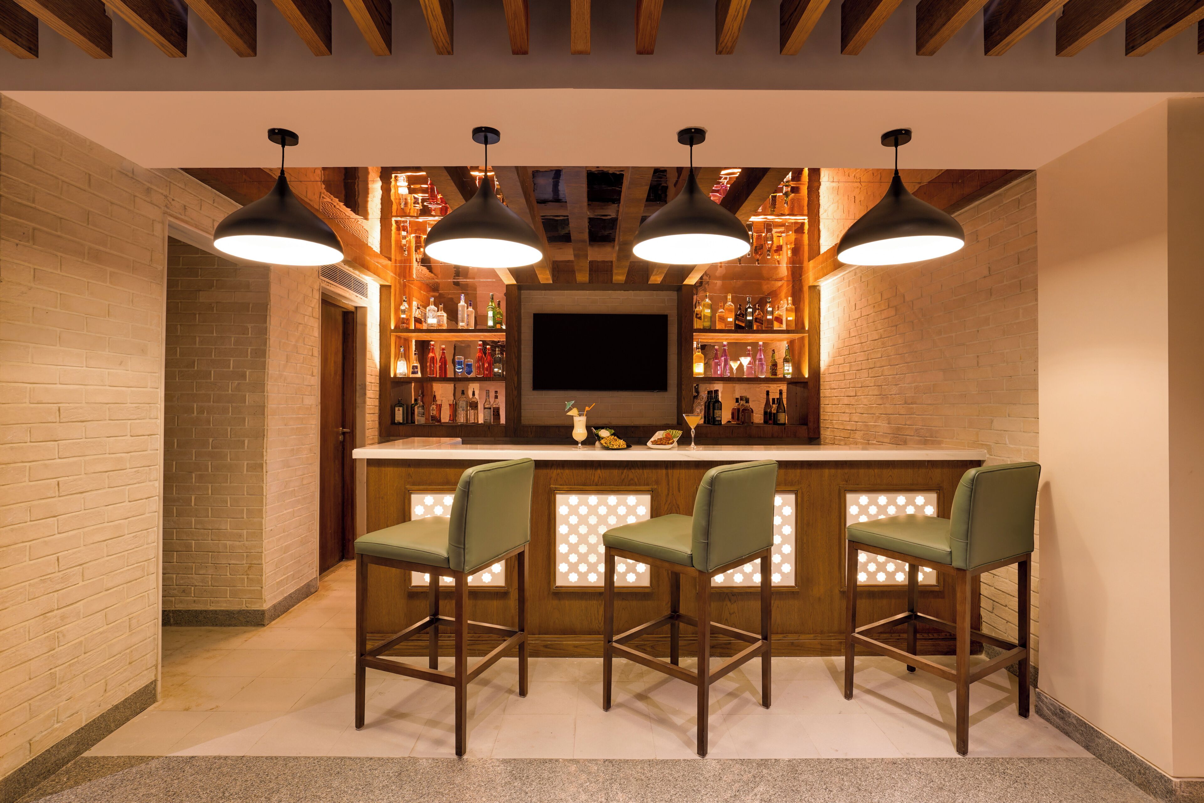 Bar (in der Unterkunft)
