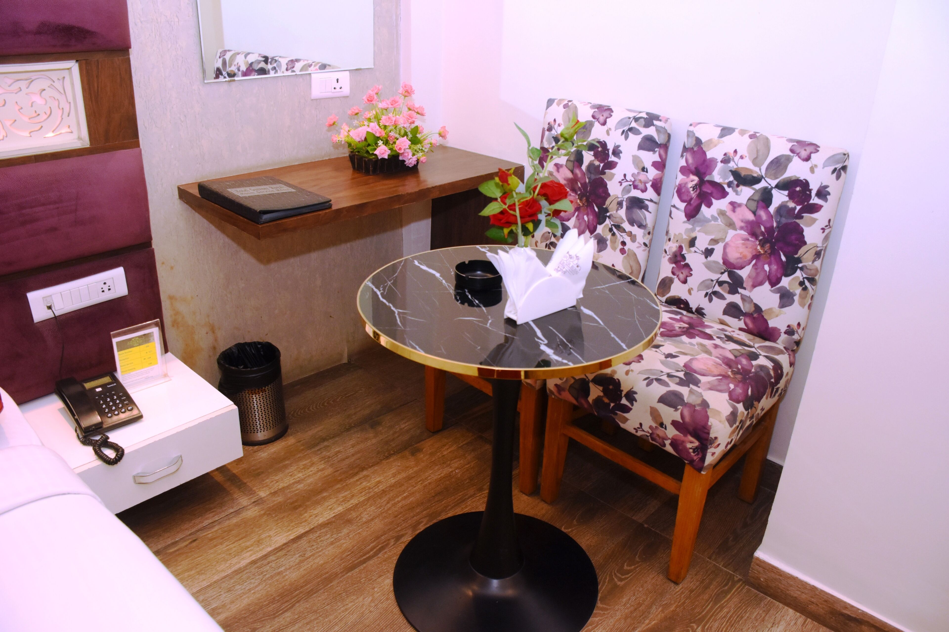 Deluxe Double Room | Interior