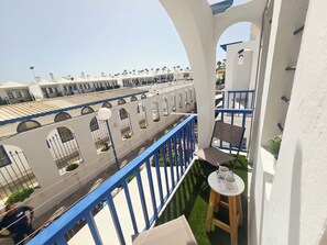 Property grounds - CASA SOL beautiful bungalow located in Campo International Maspalomas G. Canary Islands (CN)