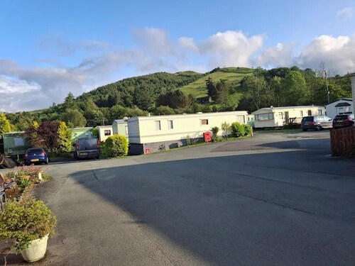 Twin Ayre Cabin Retreat, Welshpool