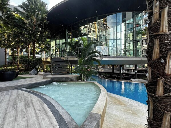 Condo, 1 Bedroom, Accessible, Balcony | Pool | Outdoor pool - BKK Oasis Stylish & Cozy Condo Near MRT 200m (Bangkok)