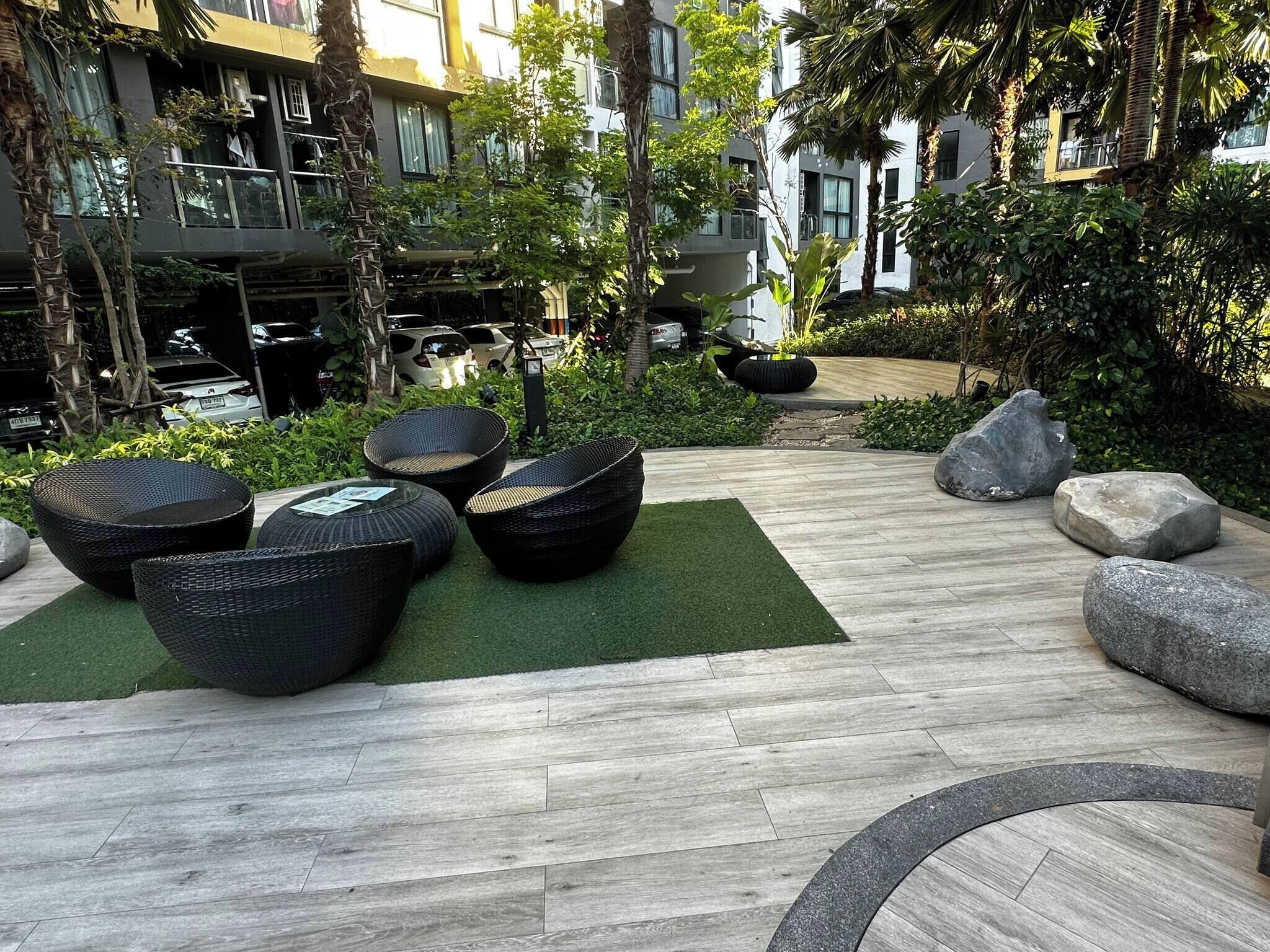Condo, 1 Bedroom, Accessible, Balcony | Property grounds