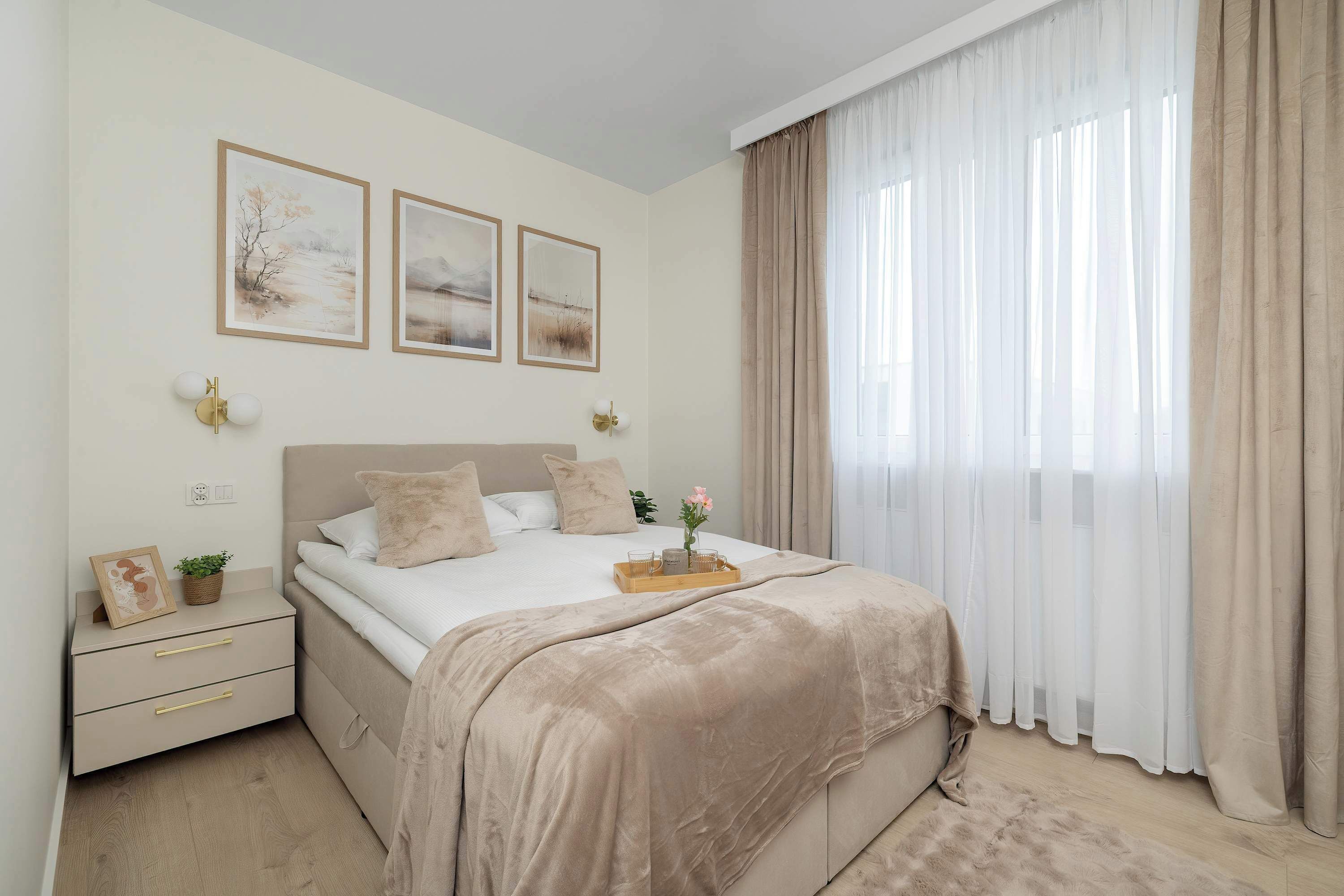 1 bedroom, iron/ironing board, travel crib, WiFi