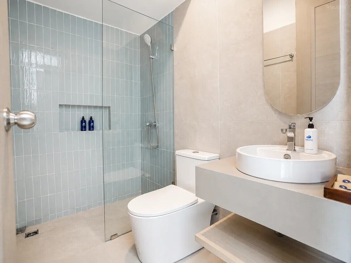 Room, 1 Bedroom, Smoking, Balcony | Bathroom