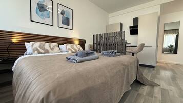 Comfort Apartment, 1 Queen Bed with Sofa bed, Non Smoking, Kitchen