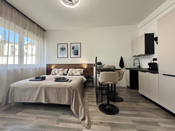 Blackout drapes, iron/ironing board, free WiFi, bed sheets