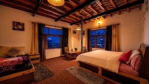 Royal Room | 床單