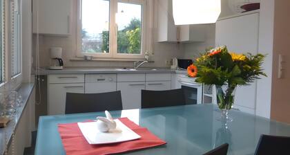 Apartment 'Am Lindenhof' with Balcony and Wi-Fi