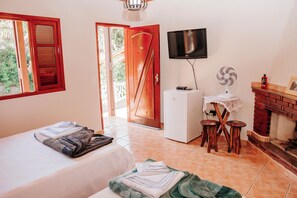 Comfort Chalet | Iron/ironing board, free WiFi