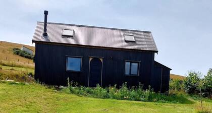 Barn Sleeps 4 With Enclosed Garden