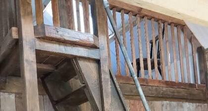 Barn Sleeps 4 With Enclosed Garden