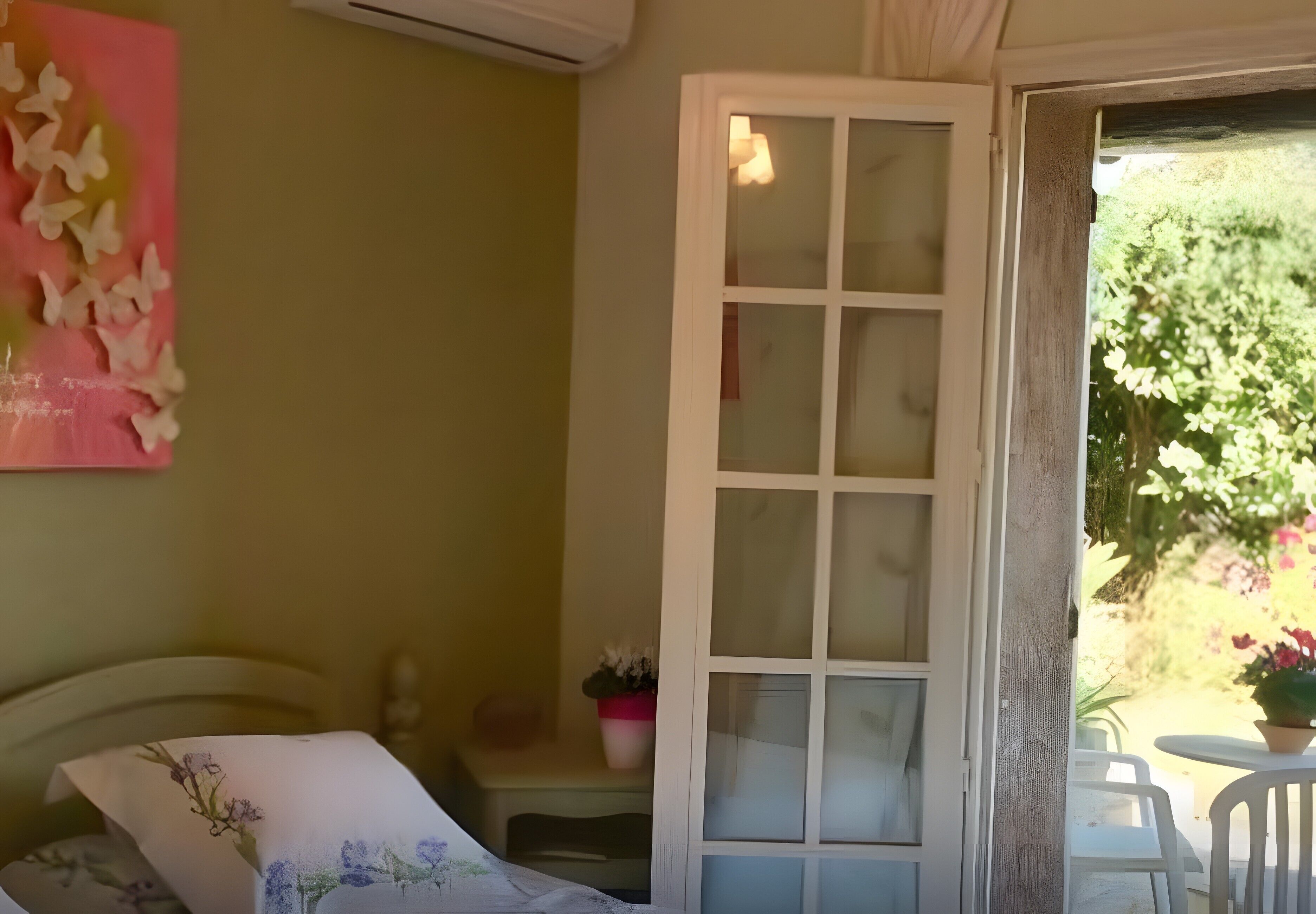 1 camera, Wi-Fi, lenzuola