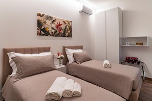 Standard Twin Room | Spa - Venezia Urban Rooms (Livorno)