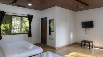 Dobbeltrom – deluxe, balkong, bassengutsikt