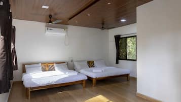 Dobbeltrom – deluxe, balkong, bassengutsikt