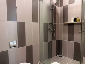 Apartment, 1 Schlafzimmer, barrierefrei | Badezimmer