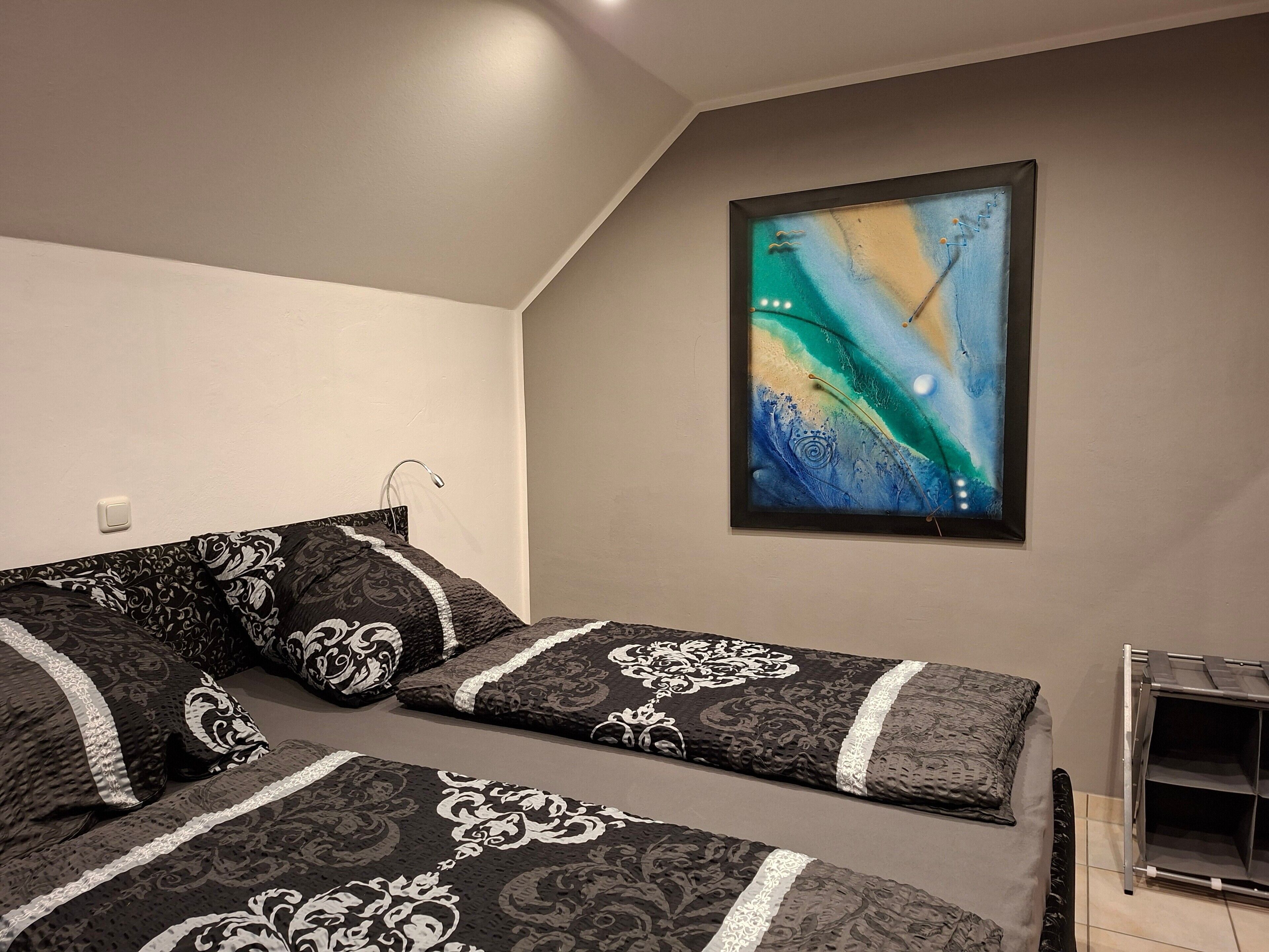 1 habitación, tabla de planchar con plancha, wifi y ropa de cama 