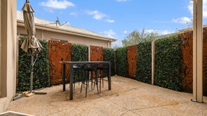 Outdoor dining - Fair Haven in Cape Woolamai (Cape Woolamai)