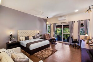 Deluxe Villa - ELIVAAS Tranquility 5BHK PetFriendly (K.M. Kolli)