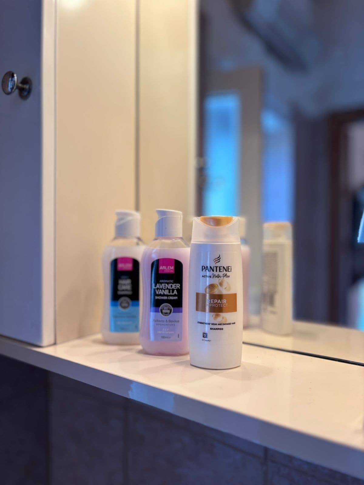 Bathroom amenities