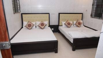 Deluxe Double Room | Desk, free WiFi