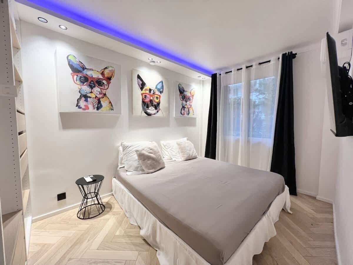 2 chambres, fer et planche à repasser, Wi-Fi, literie fournie
