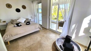 4 chambres, fer et planche Ă repasser, Wi-Fi gratuit, draps fournis