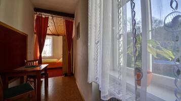 Superior Suite, Garden View | Interior