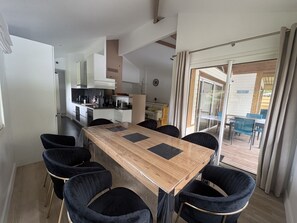 Dining - Splendid villa with swimming pool, 5-minute bike ride to the beach, a haven of serenity (Moliets-et-Maa)