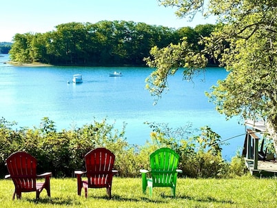 Charming Castine Coastal Getaway – Harbor Views, History & Outdoor Adventure