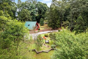 Property grounds - Daltun’s Ranch | Hot Tub • Game Room • Firepit (Asheville)