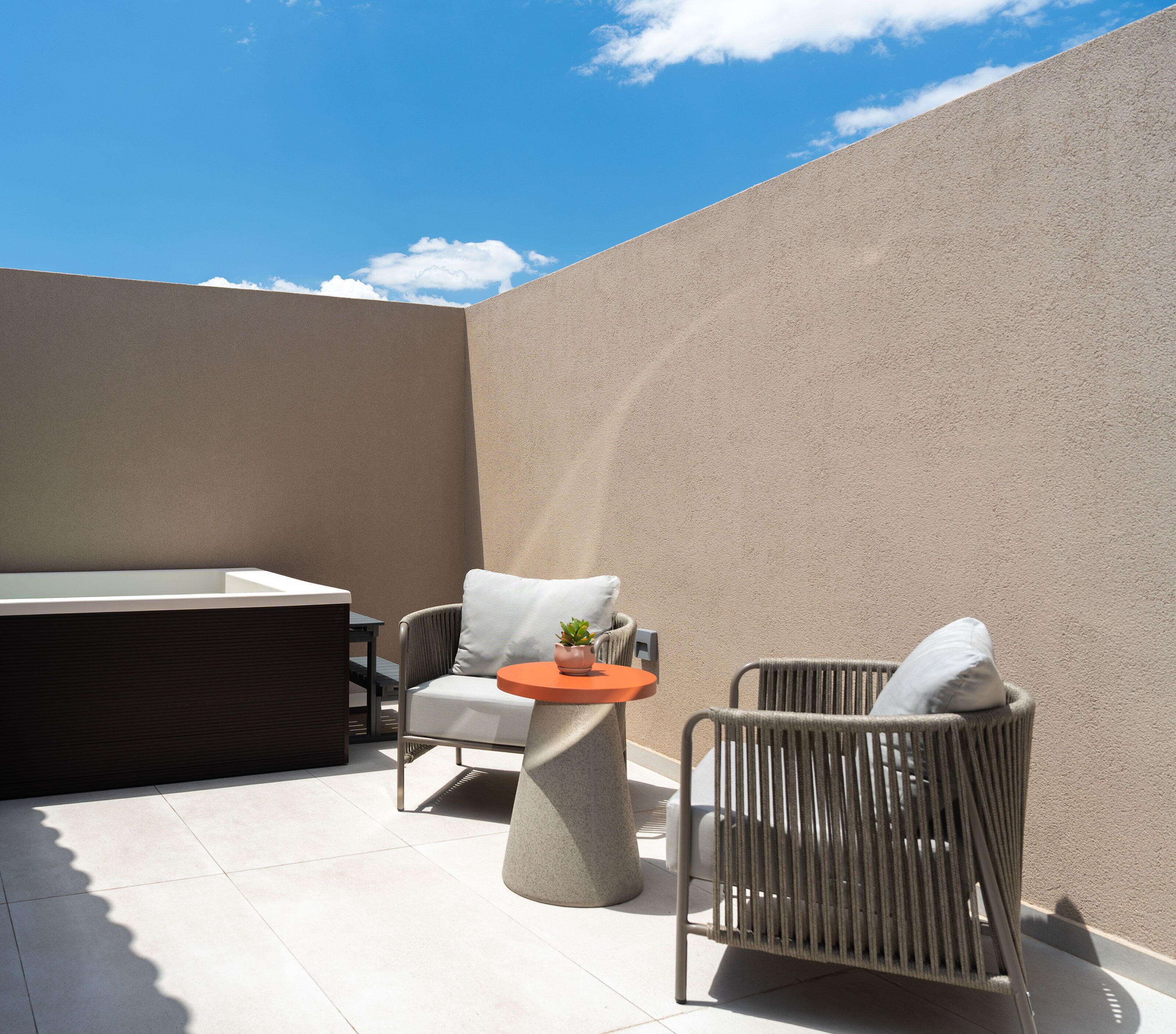 Sviitti, parveke | Terassi/patio