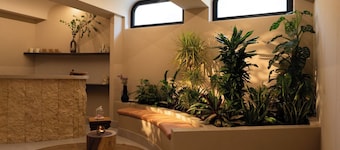 Aetheria Boutique Hotel & Spa