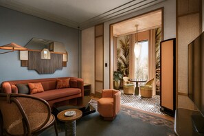 Premium bedding, minibar, in-room safe, blackout curtains