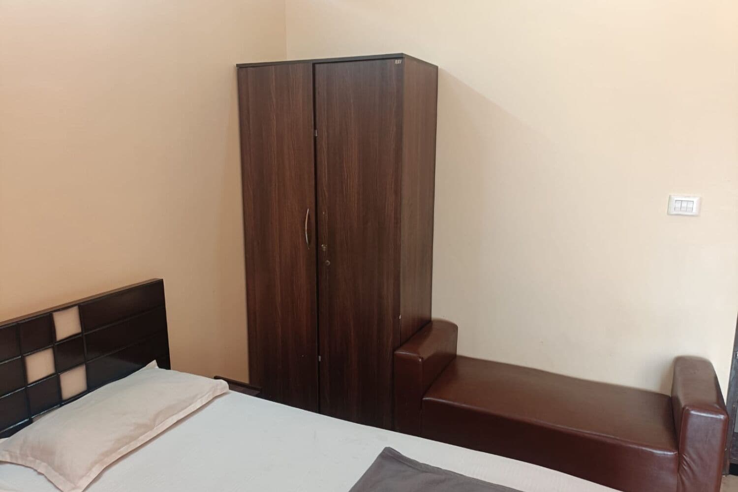 Colchones viscoelásticos, caja fuerte, escritorio y wifi gratis