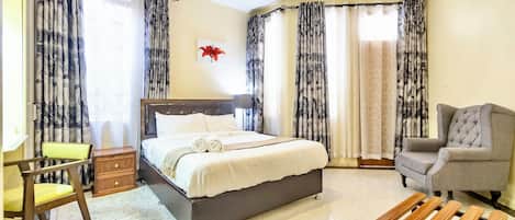 3 chambres, fer et planche Ă repasser, Wi-Fi, draps fournis
