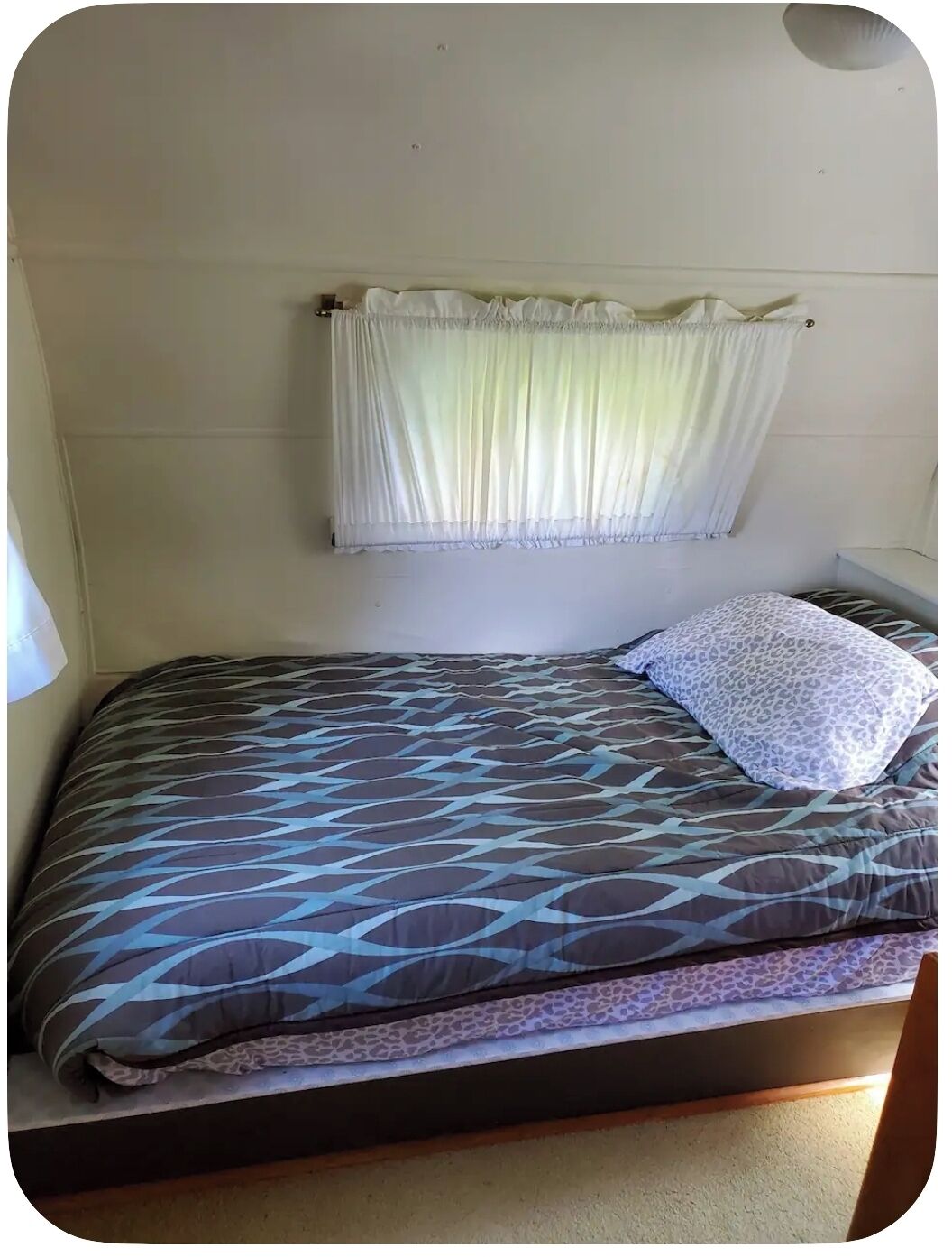 2 quartos, ferros/tábuas de passar roupa, Wi-Fi, roupa de cama