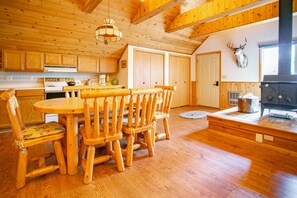 Dining - Luxury Woman Lake home with entire separate guest house over garage (Hackensack)