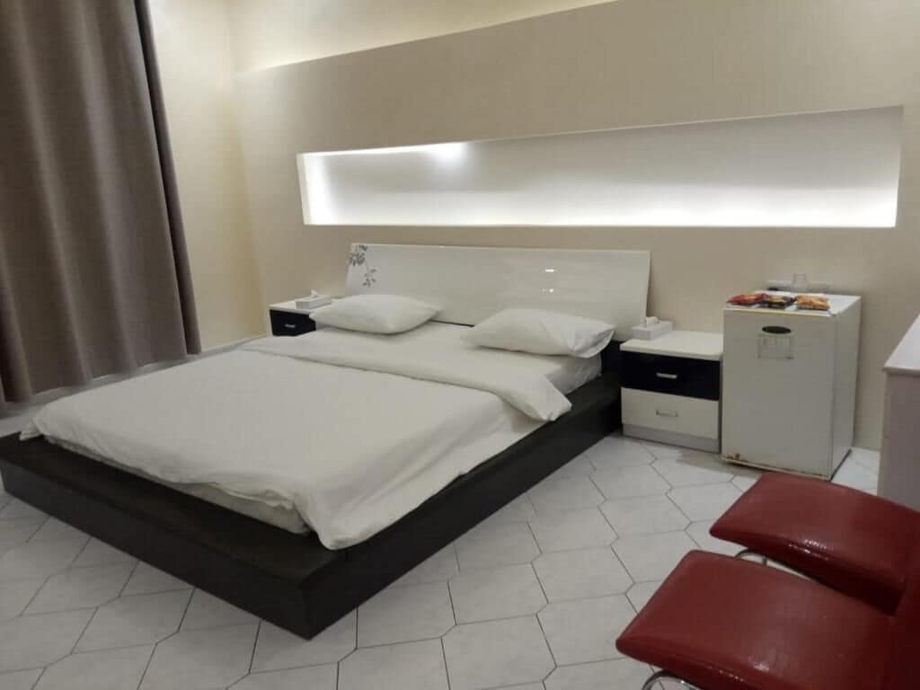 Standard Double Room | Free WiFi, bed sheets