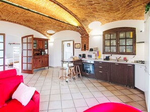 Interior - Wonderful  villa for 5 people with WIFI, TV and patio (Comignago)