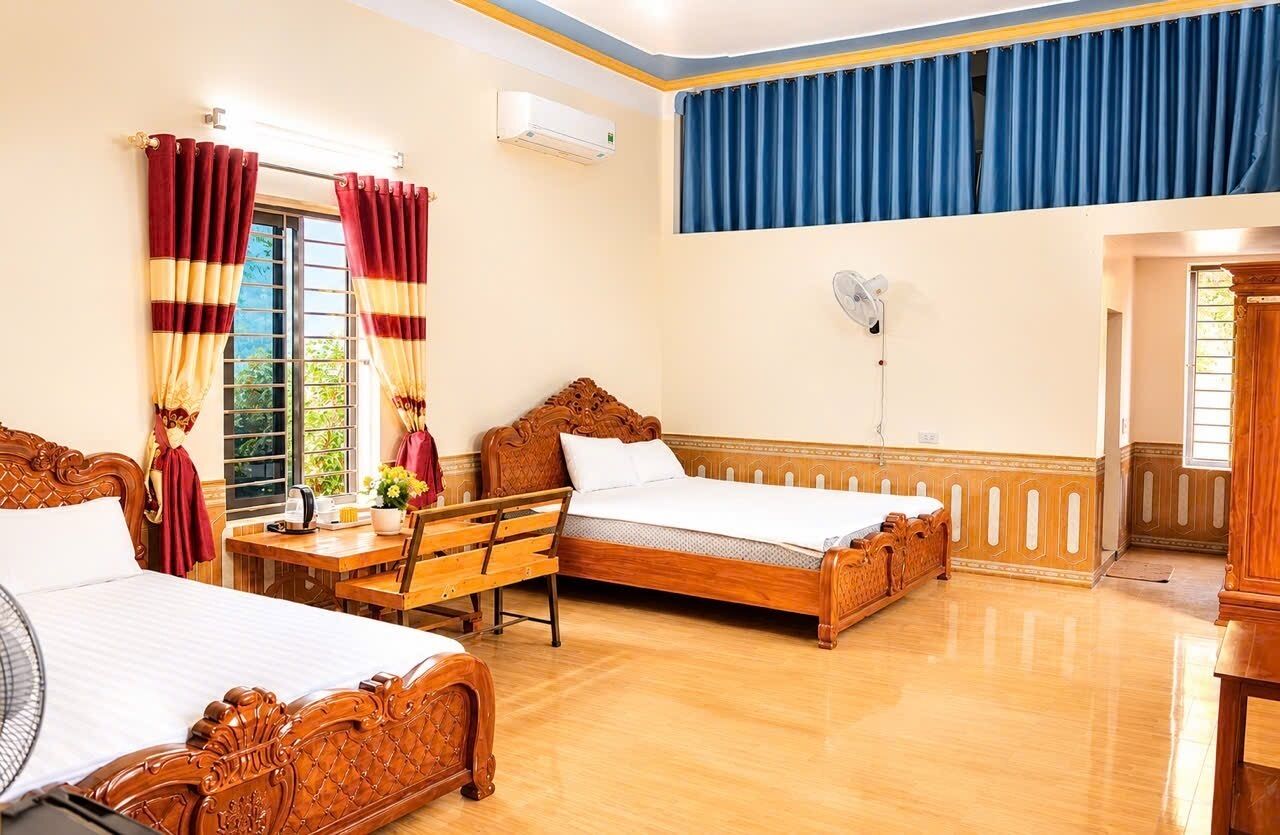 Quadruple Room, Garden View | Desk, soundproofing, free WiFi, bed sheets