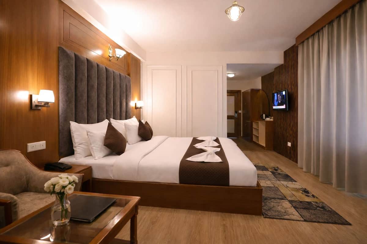 Phòng Deluxe, ban công, quang cảnh núi