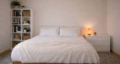 Beautiful 3.5 bedroom house for families and professionals – 15 Min to Ithaca!