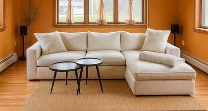 Beautiful 3.5 bedroom house for families and professionals – 15 Min to Ithaca!