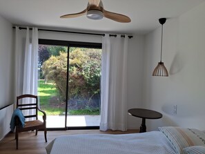 Room - Vrbo Property (Pleumeur Bodou)