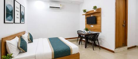 Double Room | Free WiFi