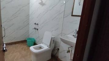 Kamar Double | Kamar mandi