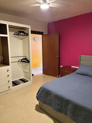 Room - Phenomenal 3-bedroom house in Isabel, Vieques with an Ocean View (Vieques)