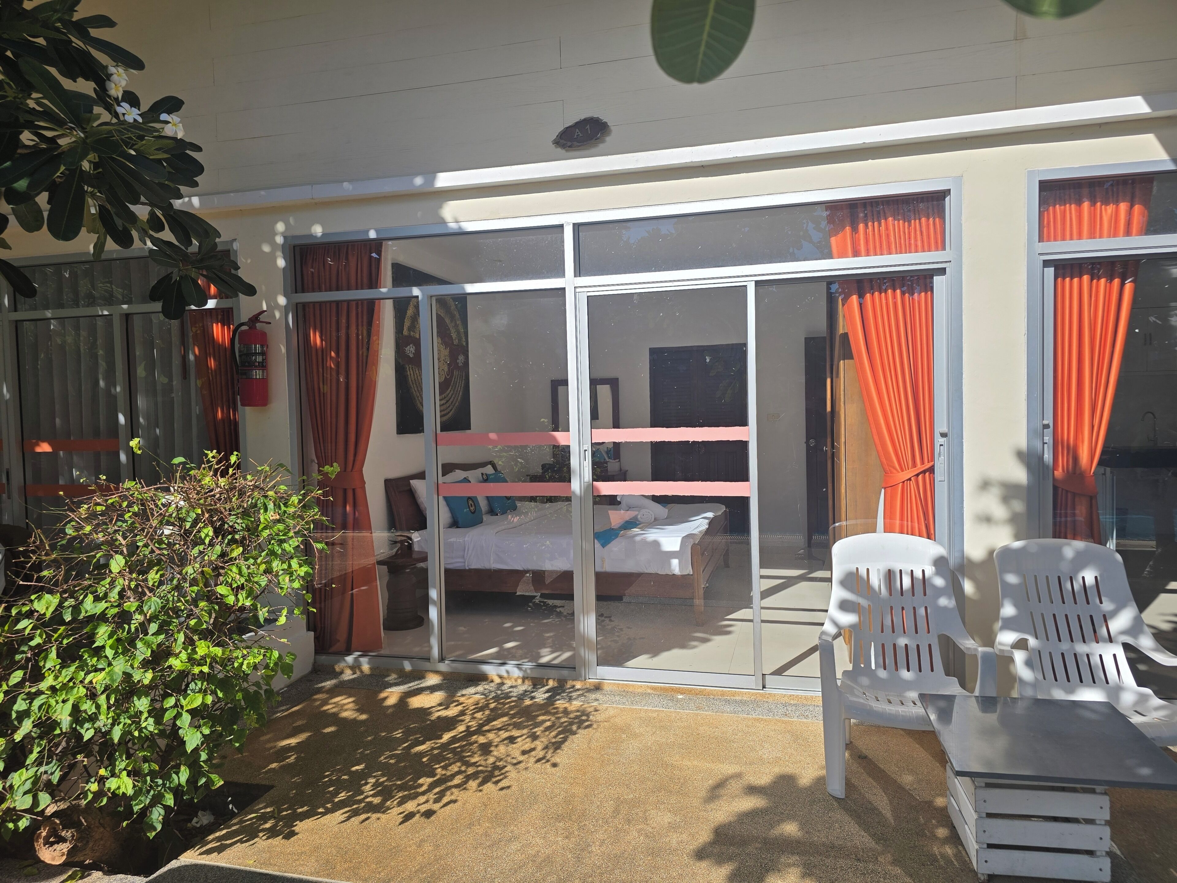 Deluxe tweepersoonskamer, uitzicht op tuin | Terras