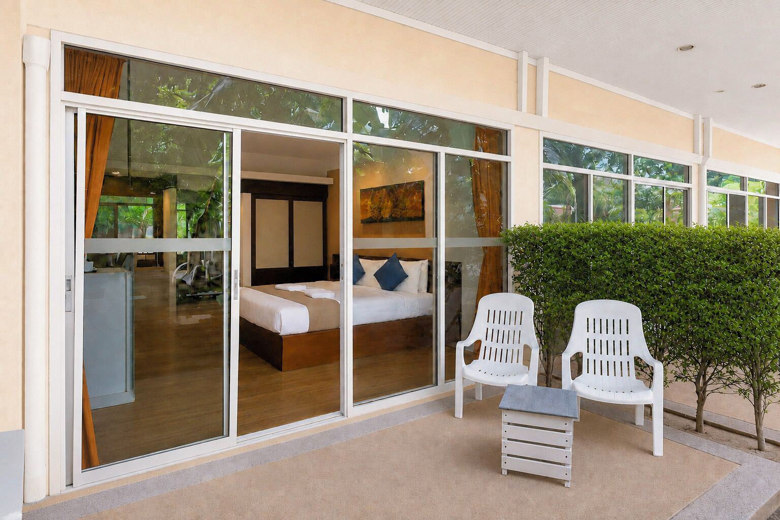Superior Double Room, Garden View | Terrace/patio